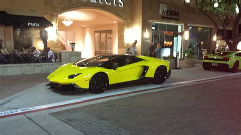 50th anniversary Lamborghini Aventador roadster spotted in Dallas (Xpost r/Dallas) : exoticspotting