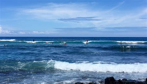 Kahaluʻu Beach Park: A GREAT Snorkeling Spot in Keauhou