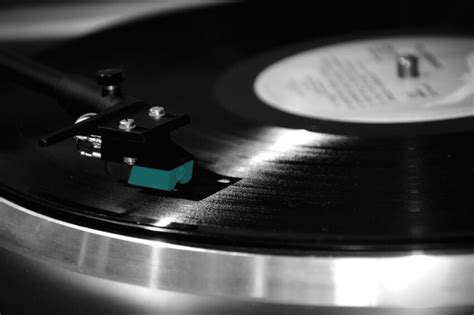 Free picture: music, sound, play, round, shiny, turntable, vinyl