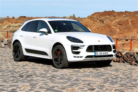 First Drive: 2017 Porsche Macan GTS - Autos.ca