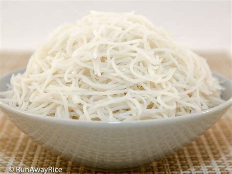 Rice Vermicelli (Bun) - How to Cook Perfect Noodles - RunAwayRice