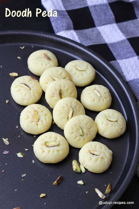 Milk Peda | Doodh Peda Recipe - Udupi Recipes