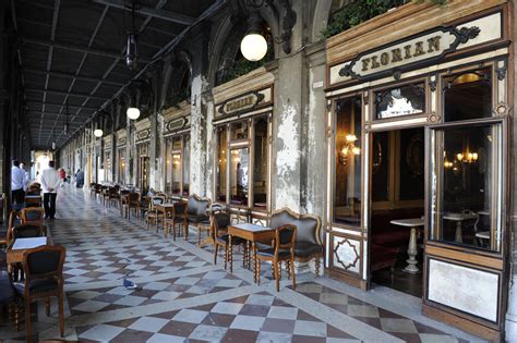 Legendary Eateries in Venice’s Piazza San Marco: History, Glamour and Staying Power – La Voce di ...