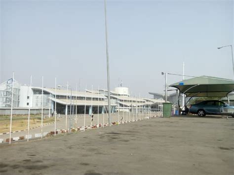 Photos: Nnamdi Azikiwe International Airport Abuja Deserted - P.M. News