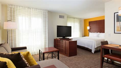 Extended Stay Hotel near Dayton Airport | Residence Inn