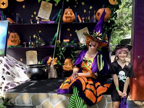 Busch Gardens Spooktacular is Magical Halloween Fun » Adventure-Seeking Mom