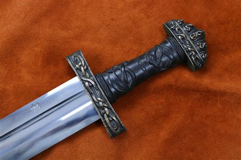 The Oslo Viking Sword (#1308) - Darksword Armory