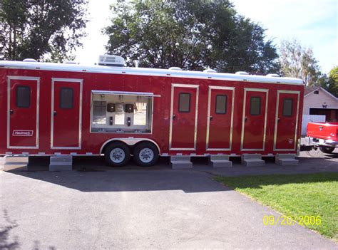 mobile-shower-trailers2 - Crewzers Base Camp | Emergency and Disaster Relief Services