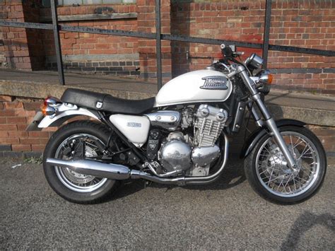 TRIUMPH 900 THUNDERBIRD 1995 M REG ??3295 Full MOT SAME OWNER LAST 16 YEARS