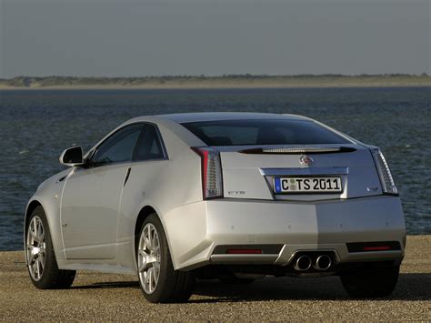 CADILLAC CTS-V Coupe Specs & Photos - 2012, 2013, 2014, 2015 ...