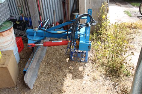 Lot 13 - John Berends 3 Point Linkage Grader Blade | AuctionsPlus