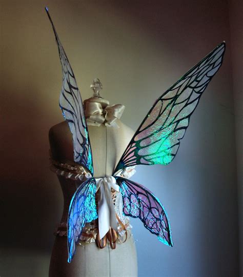 Más de 25 ideas increíbles sobre Fairy wings costume en Pinterest | Alas de hadas, Alas de hadas ...