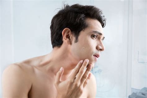 Tips To Prevent Dry Skin For Men And Grooming Guide - Beauti.Tips