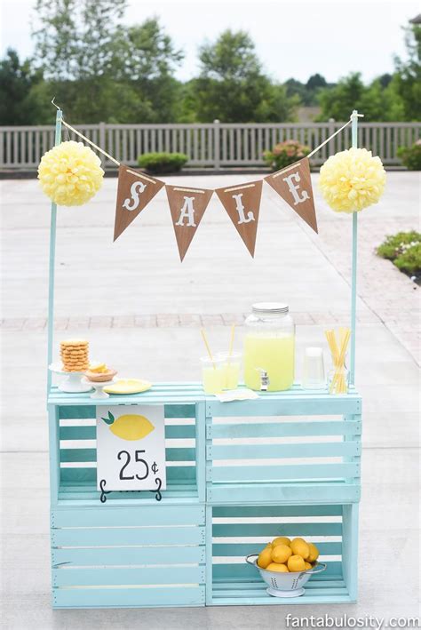 Upgrade Your Backyard with Pretty and Affordable Ideas | Diy lemonade, Kids lemonade stands ...