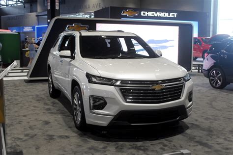 2022 Chevy Traverse Premier: Live Photo Gallery