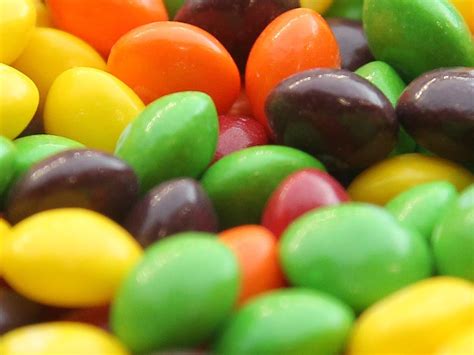 The reason why there are always more yellow skittles in the bag | Nova 969