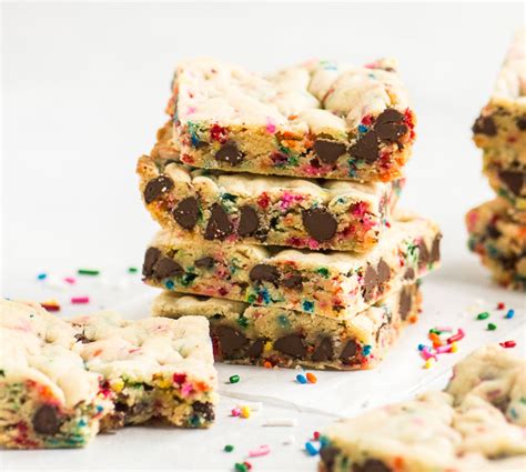 Cake Mix Cookie Bars - The Itsy-Bitsy Kitchen