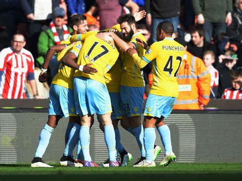 Stoke vs Crystal Palace match report: Glenn Murray and Wilfried Zaha goals see Eagles fight from ...