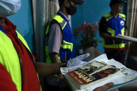 GISB crackdown: Six books related to outlawed Al-Arqam seized in Penang raid - GISB | Courts ...