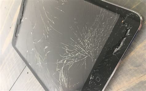 Cracked iPad Screen Repair in Detroit - iRepairMotown - iPad Repair