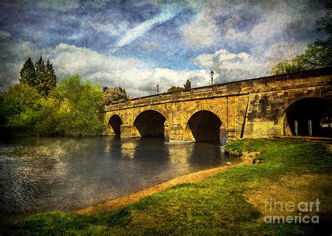 The Bridge At Wallingford Photograph by Ian Lewis - Fine Art America