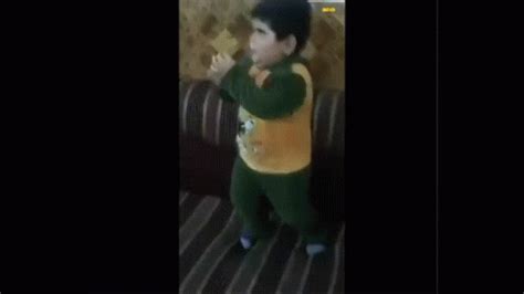 Baby Dance GIF - Baby Dance Cute - Discover & Share GIFs