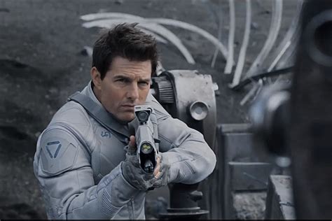 'Oblivion' Trailer: Tom Cruise in a Science Fiction Epic