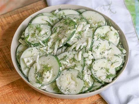 Fresh Creamy Dill Cucumber Salad with Mayonnaise