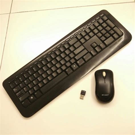 Microsoft Wireless Keyboard and Mouse Set, Computers & Tech, Parts ...