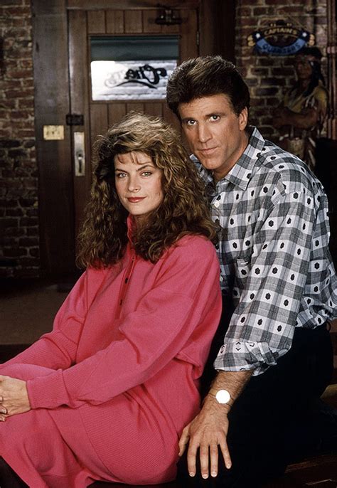 Ted Danson & „Cheers“-Stars trauern um Kirstie Alley – Hollywood Life