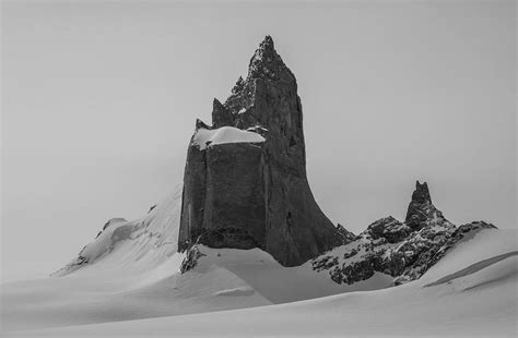 Queen Maud Land-Antartide | Jimmy chin, Instagram, Antarctica