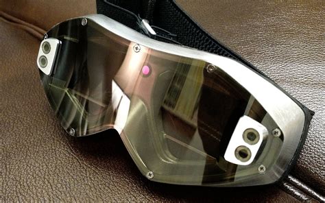 Industrial AR Goggles by Kyle Cherry at Coroflot.com