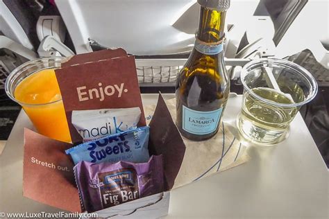 Alaska Airlines Premium Class Review