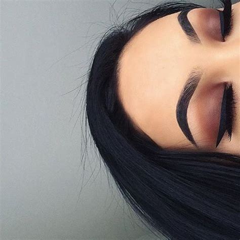 Belgium 18y/o on Instagram: “#eyebrows on fleek ” | Makeup til grønne øjne, Grønne øjne, Makeup