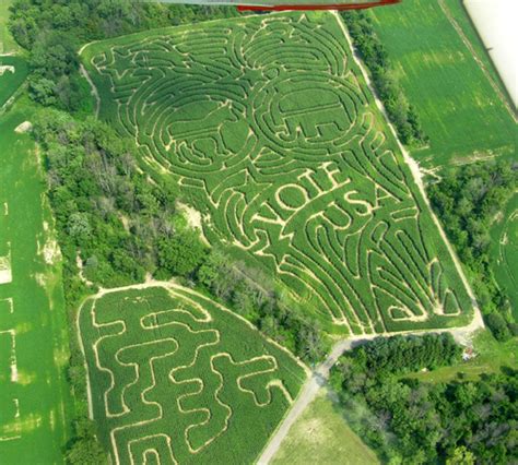 Corn Maze in Casco, Michigan ? Corn Fun Family Farm