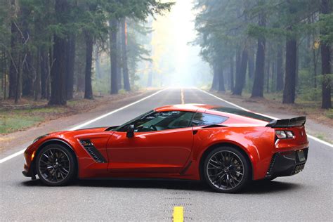 Chevrolet Corvette C7 Z06 dominating the street : carporn