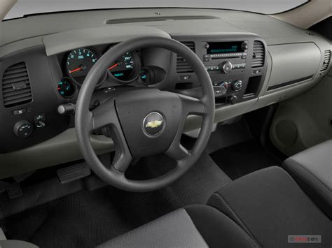 2009 Chevrolet Silverado 1500: 11 Interior Photos | U.S. News