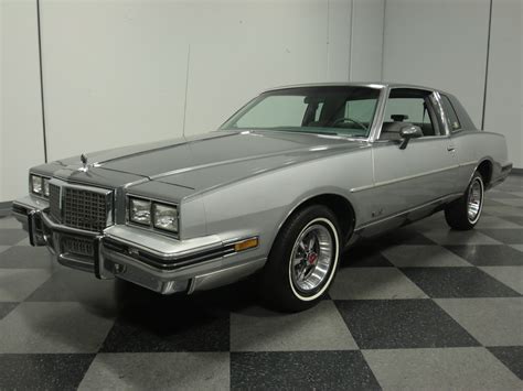 1986 Pontiac Grand Prix | Streetside Classics - The Nation's Top ...