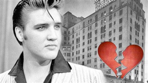 Elvis Presley - Heartbreak Hotel (LIVE) (VIDEO) | Country Rebel