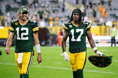 Davante Adams shares his thoughts on Aaron Rodgers injury