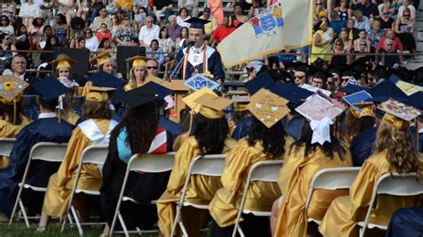 Freehold High School Class of 2017 Graduation Speech - YouTube