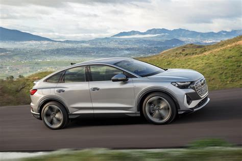 Audi Q4 E-Tron Sportback arrives with electric all-wheel drive - CNET