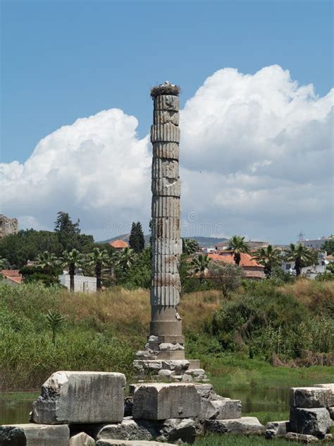 Ancient Ruins of Temple of Artemis Stock Photo - Image of seven, landmark: 34791046