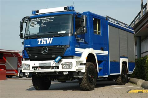 Mercedes Actros - THW | Einsatzfahrzeuge