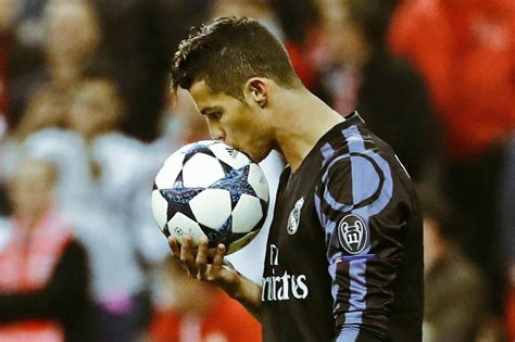 CR7 Historico: 100 goles en Champions League - Taringa!