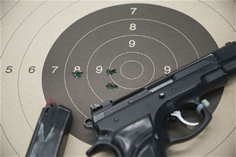 MultiBrief: Handgun shooting drills: Dry-fire practice