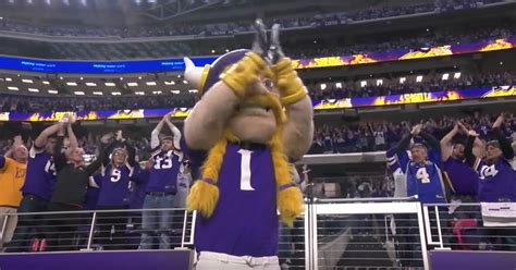 What's the 'Skol' chant? Origins of the newest Vikings tradition