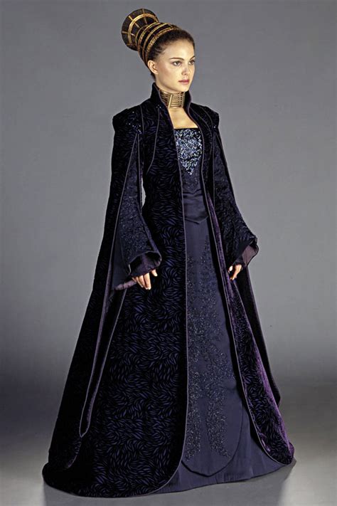 Padme Amidala - Star Wars Characters Photo (24135835) - Fanpop