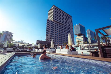 Hilton Diagonal Mar, un gran hotel family friendly en Barcelona