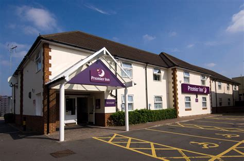 Premier Inn London Twickenham Stadium Hotel - Hotels in Twickenham TW2 ...